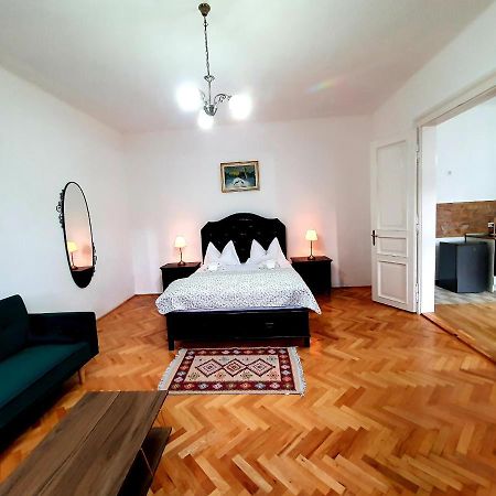 Maximus Apartments سيفِسوارا المظهر الخارجي الصورة