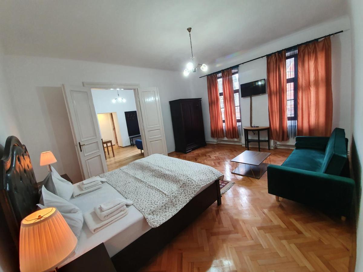 Maximus Apartments سيفِسوارا المظهر الخارجي الصورة