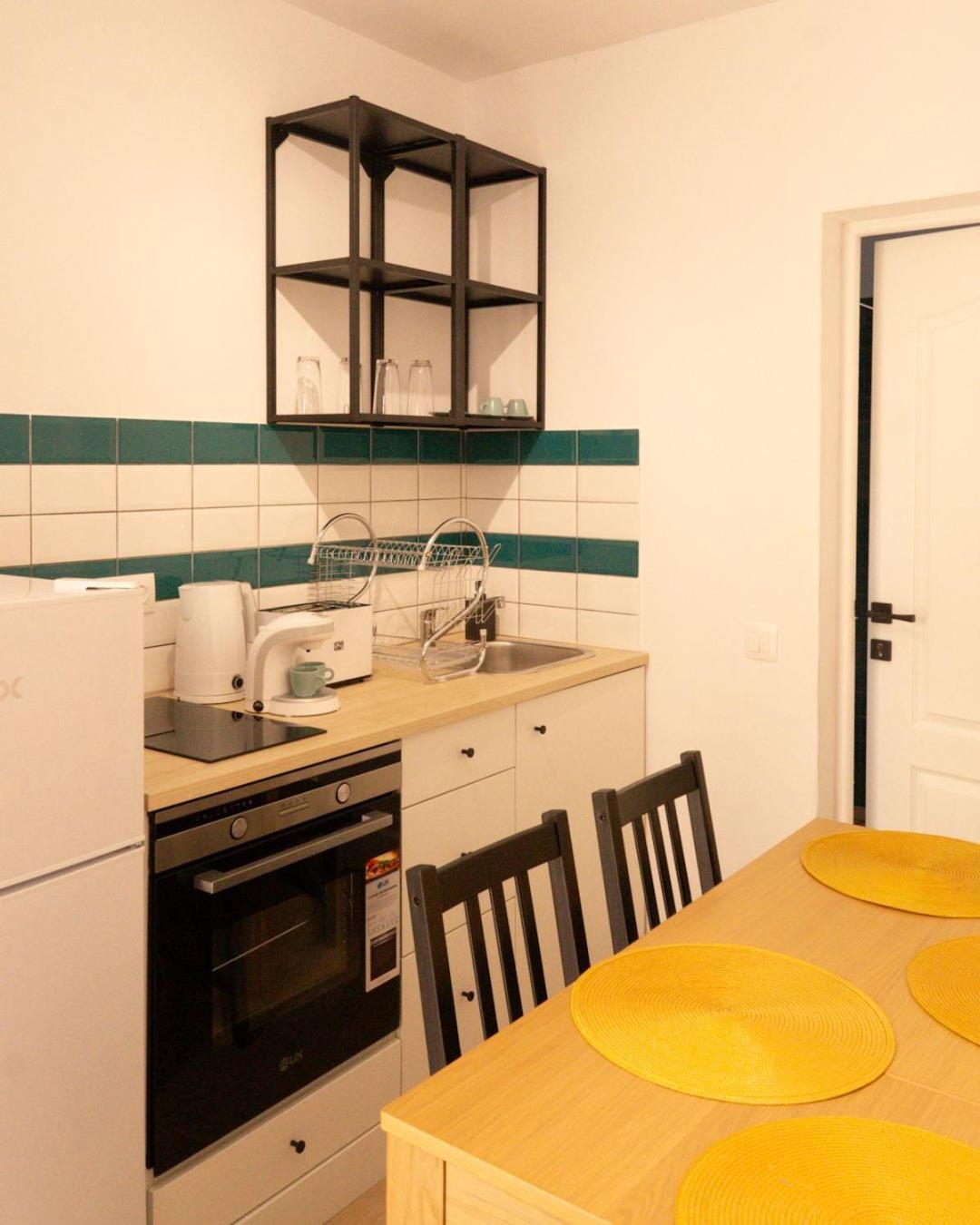 Maximus Apartments سيفِسوارا المظهر الخارجي الصورة